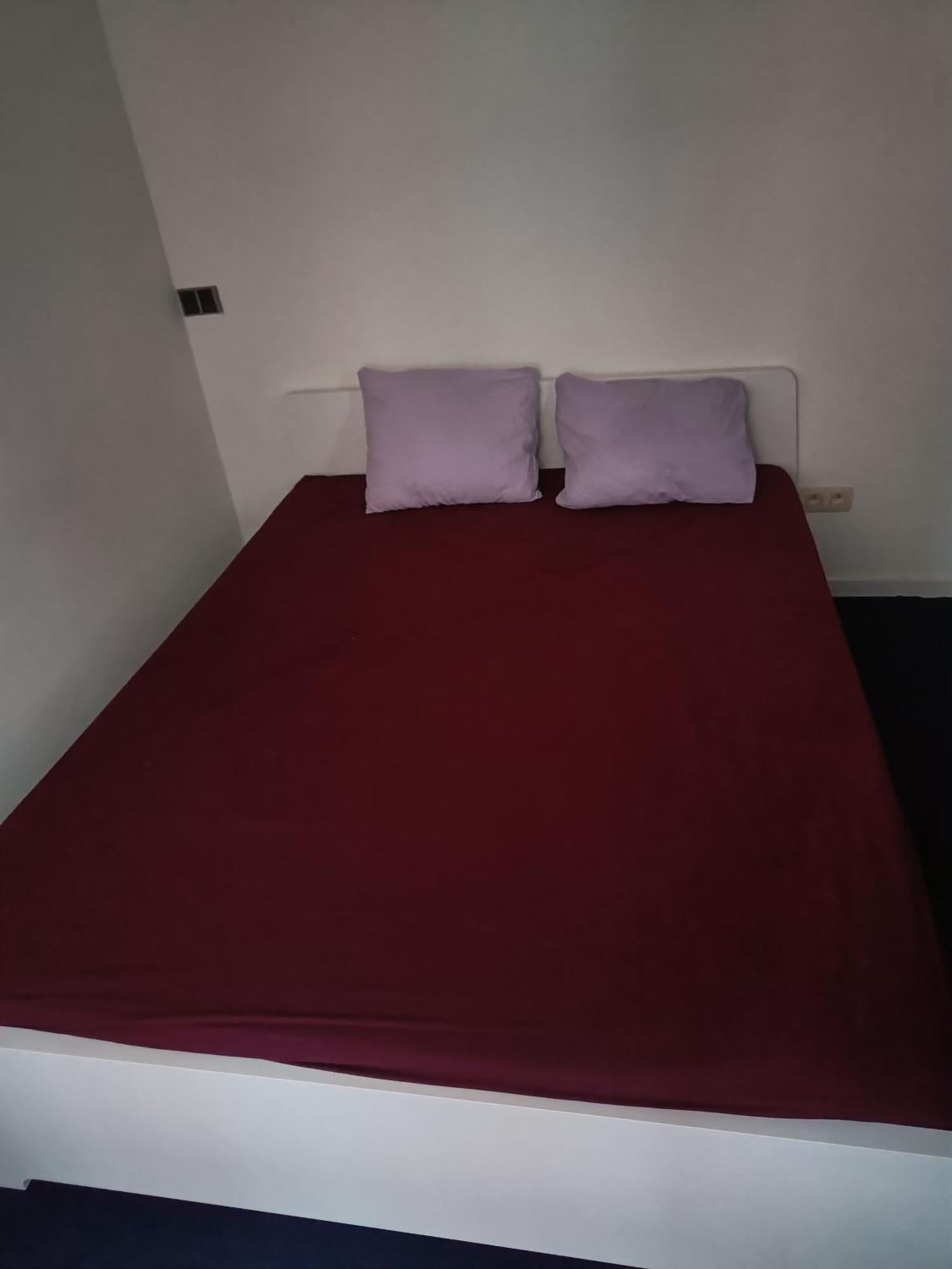 Viktoria Hostel Antwerp Luaran gambar
